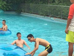 -欢乐水魔方水世界