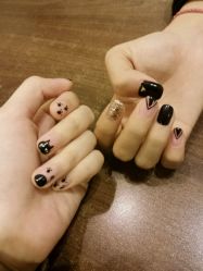 -美斯洛美甲美睫连锁店