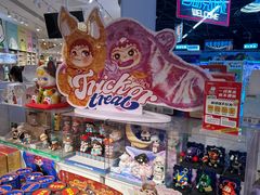 -名创优品(北京新中关购物中心地铁层店)