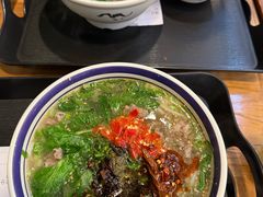 -云阿蛮云南生烫牛肉米线(奉贤路店)