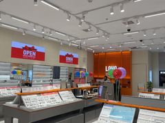 -LOHO眼镜(上海市浦江万达店)