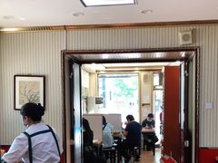 大堂-门框胡同百年卤煮(新街口店)