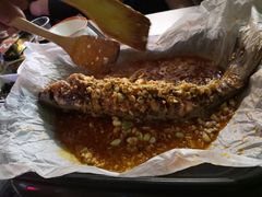 -川渝窈妹纸包鱼·齐齐哈尔烤肉