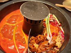-晓宇重庆火锅(西安荟聚店)