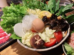 -呷哺呷哺 黄金牧场 (新中关购物中心店)