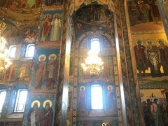 -滴血救世主教堂