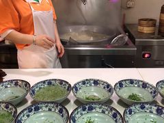 -老新隆牛肉锅贴(新街口店)