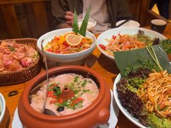 -老滇山寨•云南特色菜•地方菜•民族风情歌舞表演(金碧店)