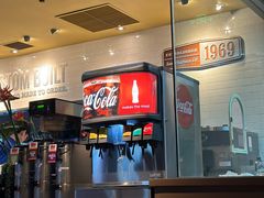 -The Habit Burger Grill 哈比特汉堡(复兴soho店)