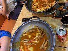 -川乐小镇·炭火蛙锅肥肠鸡(苏州中心店)