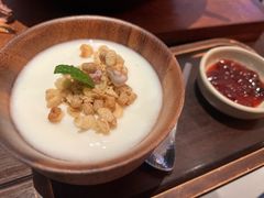 -银米·云南传统过桥米线(双廊黑金冠店)