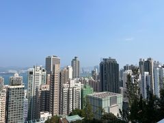 -香港大学