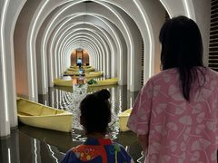 -涨巢·潮玩水疗局