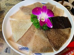 小龙坎毛肚-小龙坎火锅(全球总店)