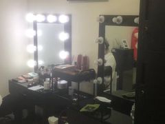 -红像馆精致肖像证件照(北苑路北店)