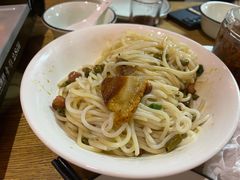 -牛八宝桂林米粉(八里庄店)