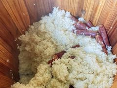 -梁阿婆廿年老牌扣肉糯米饭