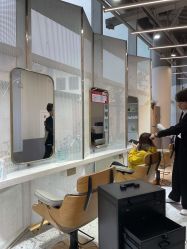 -PE SALON 
