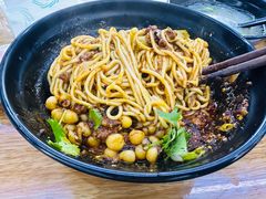 -耙豌豆重庆小面