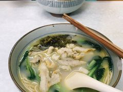 -明呈黄鱼面馆(斜土路店)