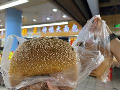-钟楼大面包