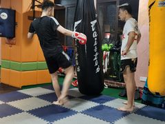 -臻元搏击格斗泰拳拳馆(港隆店)