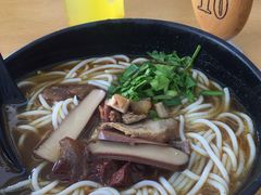 -三千粉牛肉米粉(来客茂店)