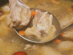 -濠轩阁特色生蚝火锅(水湾路店)