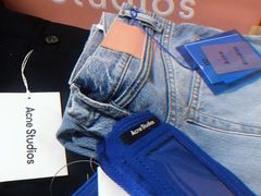 -Acne Studios(芮欧百货店)