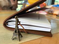 -猫的天空之城概念书店(杭州南宋御街店)