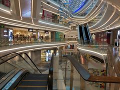 -银泰百货(厦门国贸中心店)