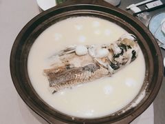 -香山湖渔家大院