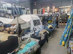 -迪卡侬(徐泾店)