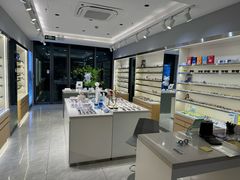 -视野联行眼镜·蔡司·尼康·授权优选门店(青浦宝龙店)