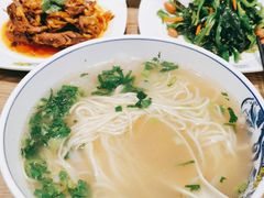 -西部马华清真兰州牛肉面·烧烤夜市(三里河店)