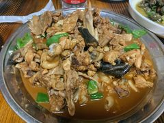 干锅竹林鸡-李东农庄(中南百草园地标店)