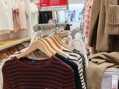 -优衣库(天津鲁能城购物中心店)