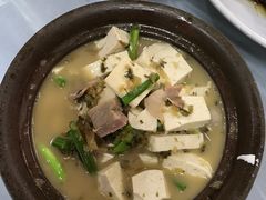 -芦茨金富饭庄·25年老字号·专做稻草鸡