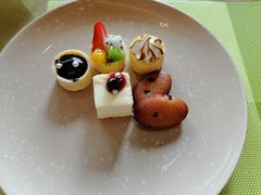 -广州希尔顿逸林酒店-OPEN開·全日制餐厅·海鲜·小火锅·自助餐(东风路店)