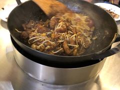 -胡须佬鸡煲四季火锅店(石厦西村直营店)