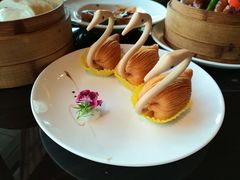 手工燒鵝酥-佘山世茂艾美·御珍轩中餐厅