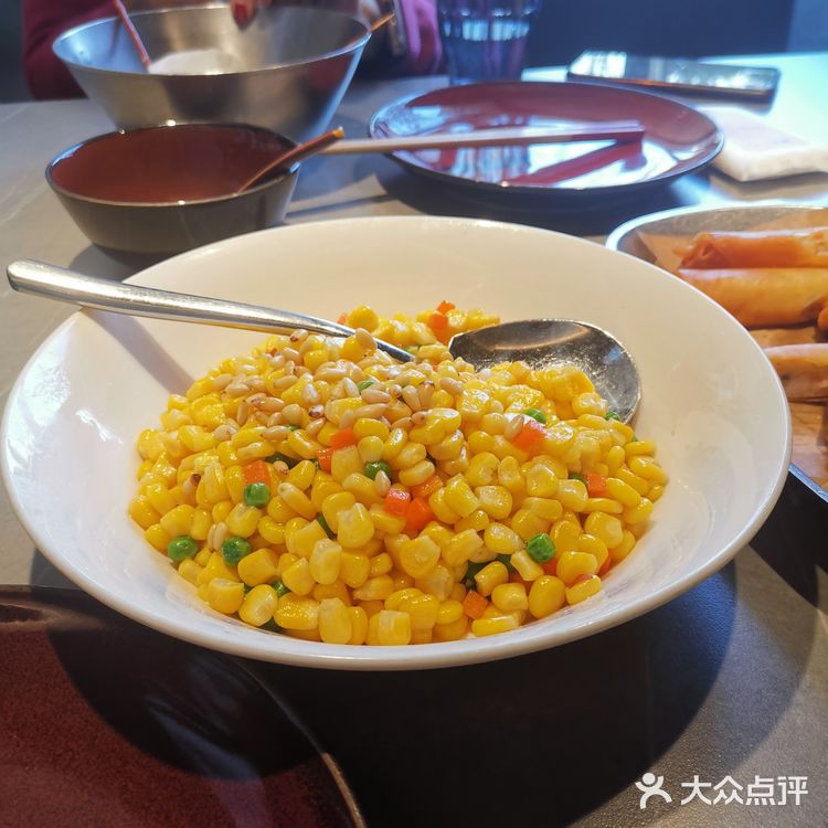 情人节必打卡湖大餐厅。
