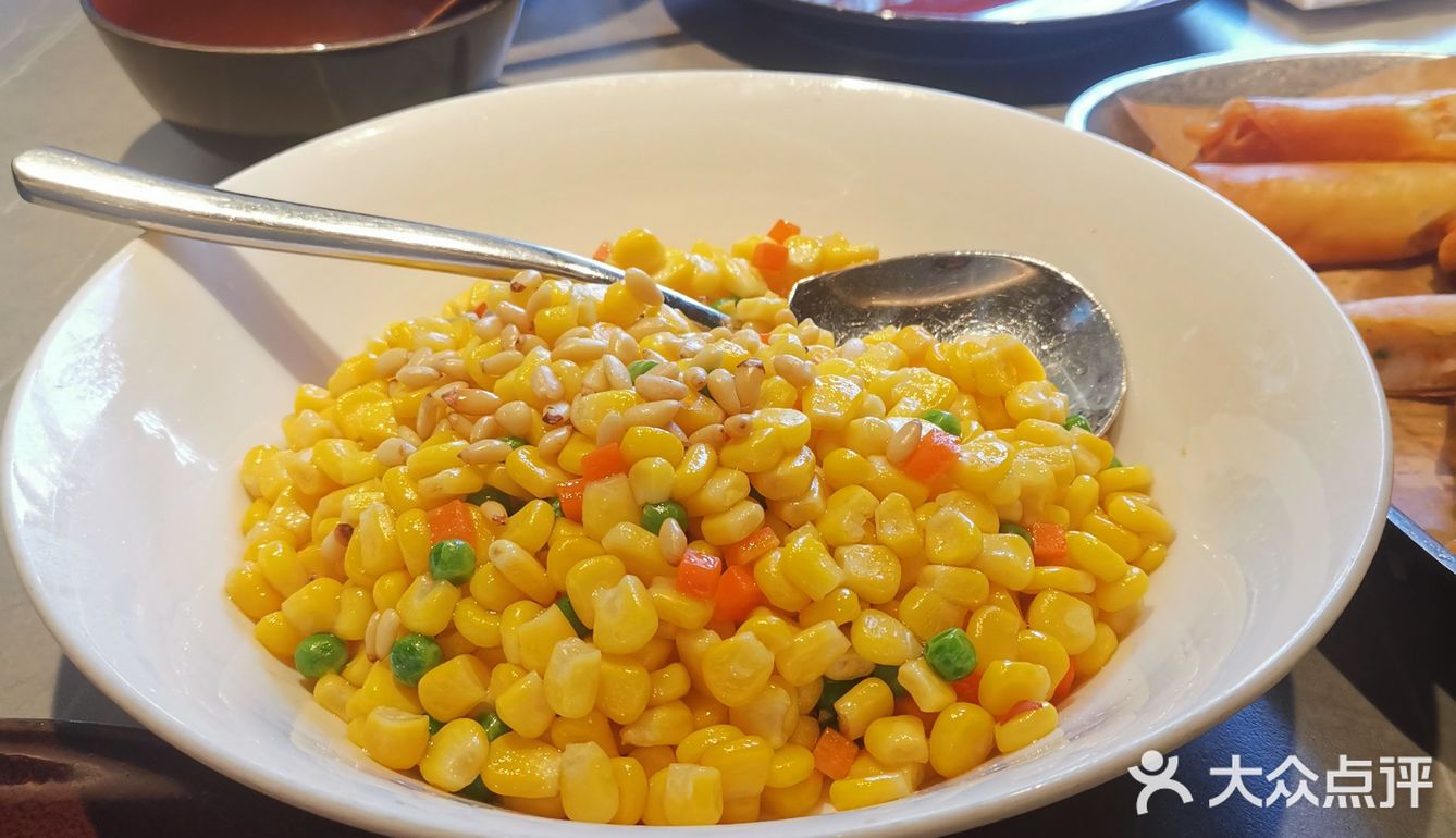 情人节必打卡湖大餐厅。