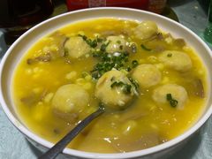 -茸梅路右拐龙虾-农家菜(松江店)