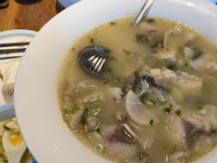 -严记小天府酸菜鱼(西四路店)