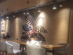 -瑞幸咖啡(外滩SOHO店)