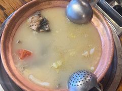 -阿婆情腊排骨火锅(金虹路店)