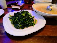 -外婆私房菜(新亚百货店)