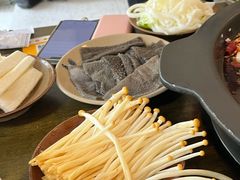 -黄潇洒老火锅(九眼桥宏济巷店)