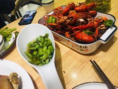 -聚汇三少·龙虾·中餐厅(莫邪路新天地店)